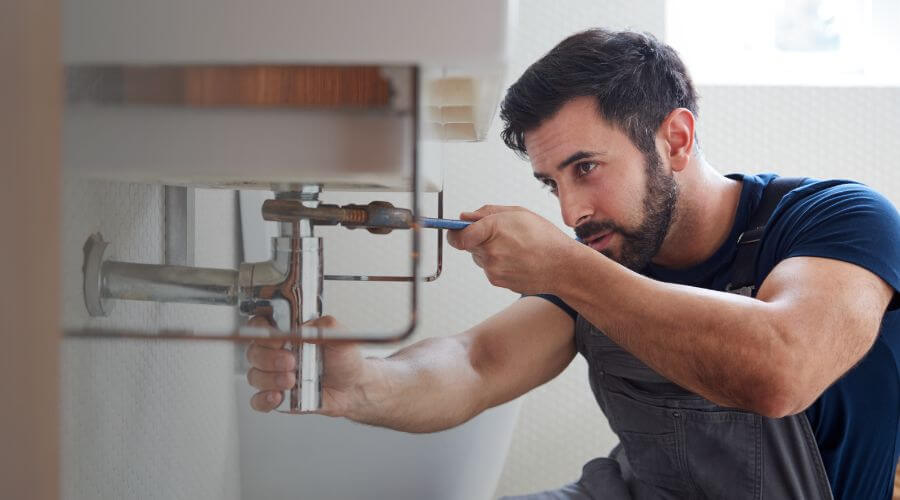 Professional sink repair services in Duncan, MS